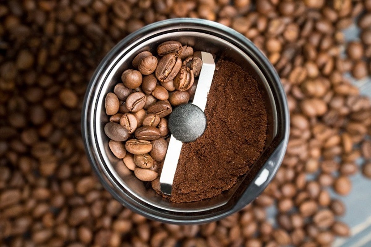 استكشاف النكهات المختلفة في قهوتك