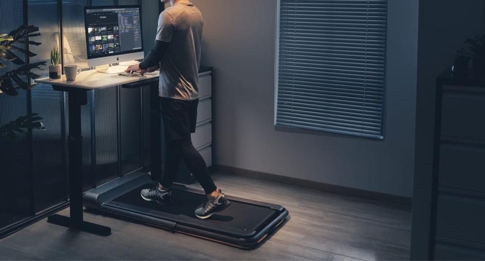 فوائد المشي أثناء العمل - اجهزة سير كهربائي مكتبي