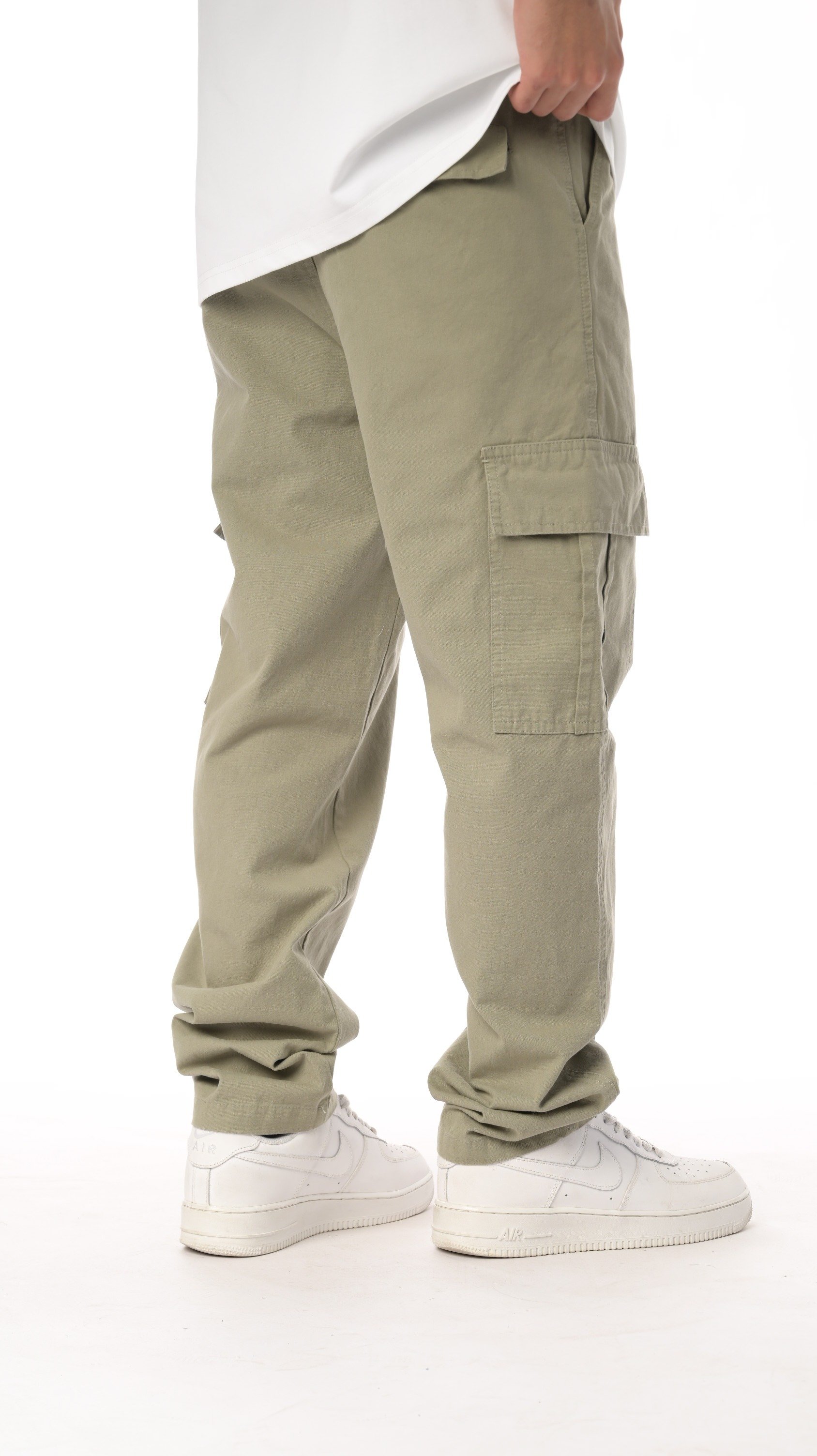 بنطلون إيرث ستايل من إكسوبلانت خامة متينة بتصميم عملي