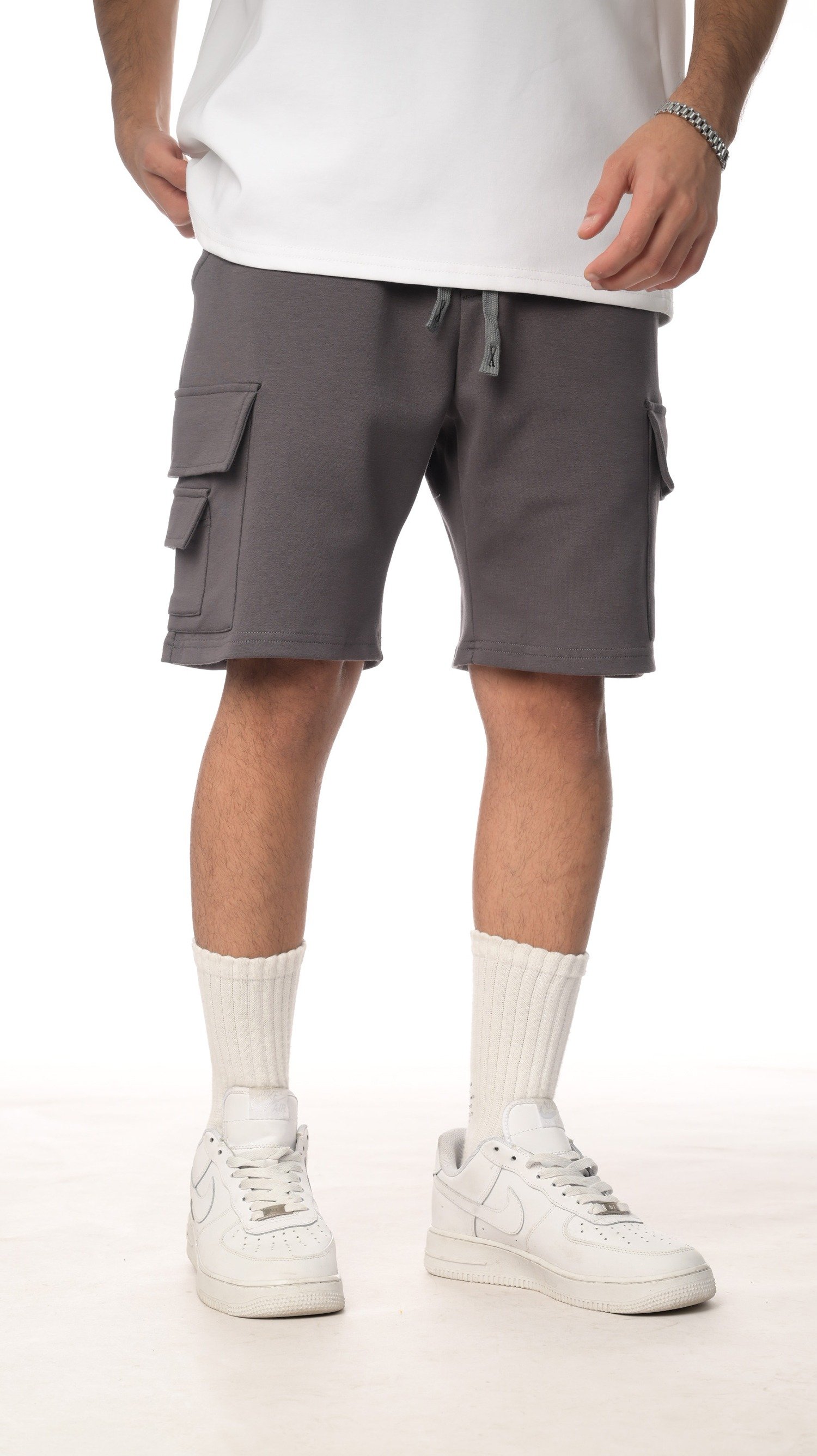 شورت كارغو من إكسوبلانت تصميم عملي ومريح