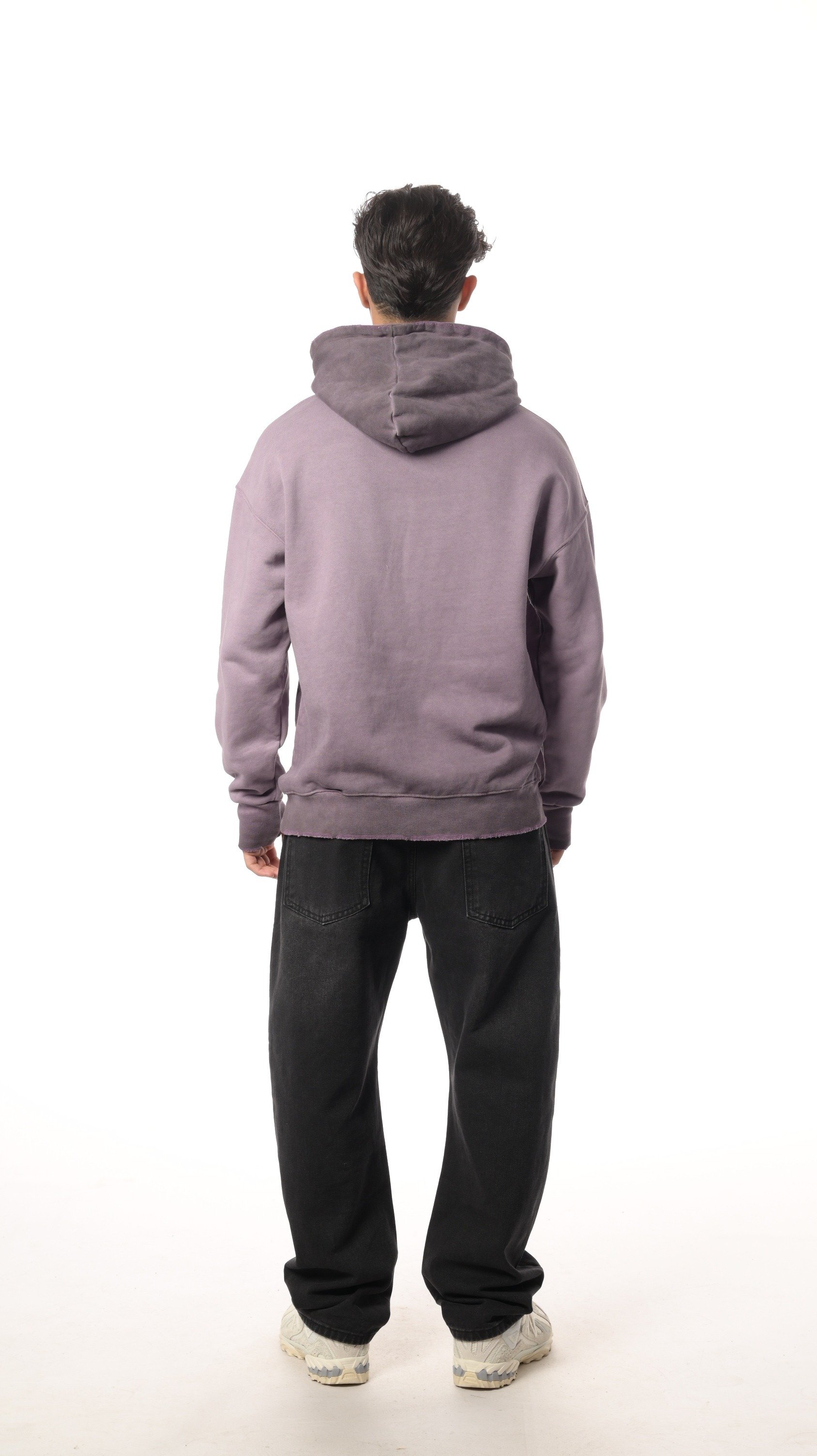 هودي فلو موشن من إكسوبلانت إطلالة مريحة بأسلوب عصري