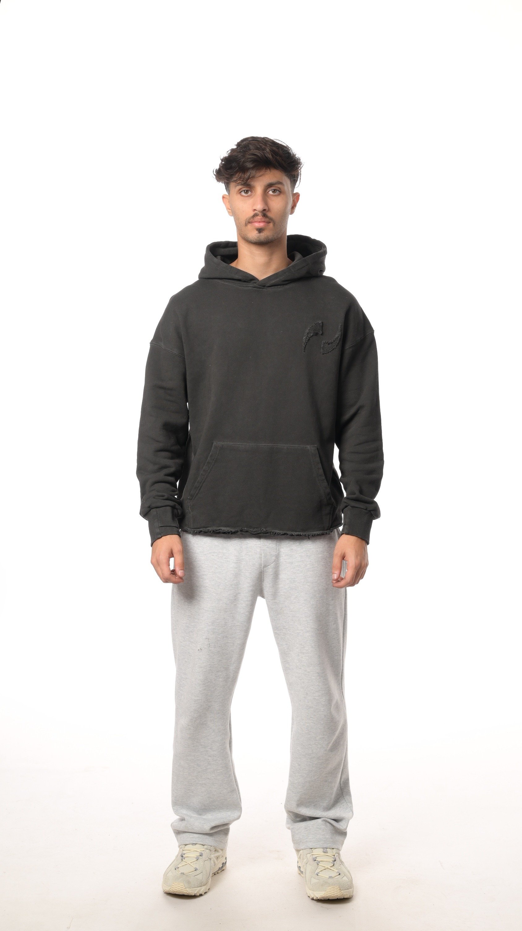 هودي أورا من إكسوبلانت لمسة عصرية من نيو كوليكشن