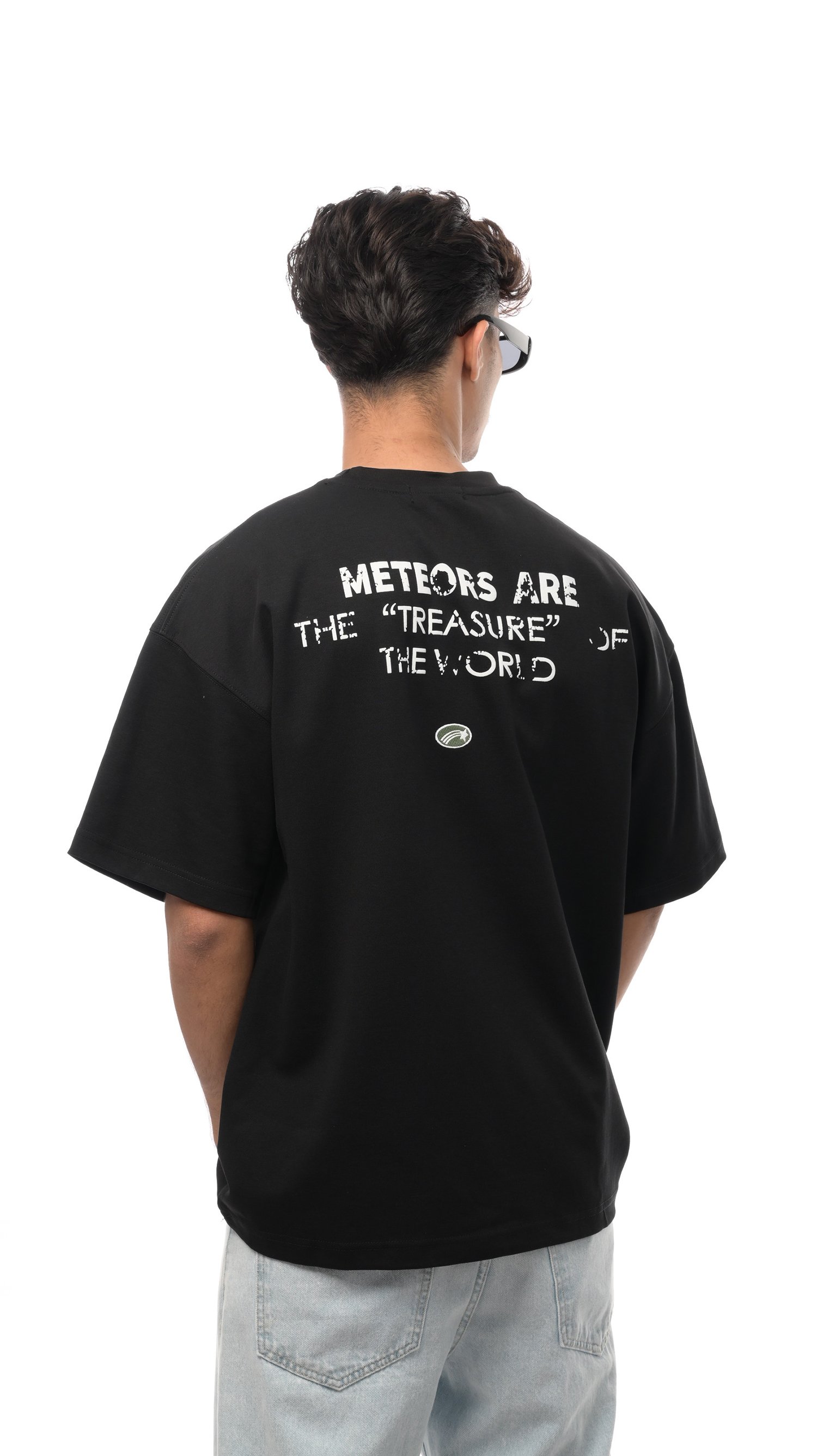 تيشيرت ميتيور تريجر من إكسوبلانت تصميم فريد