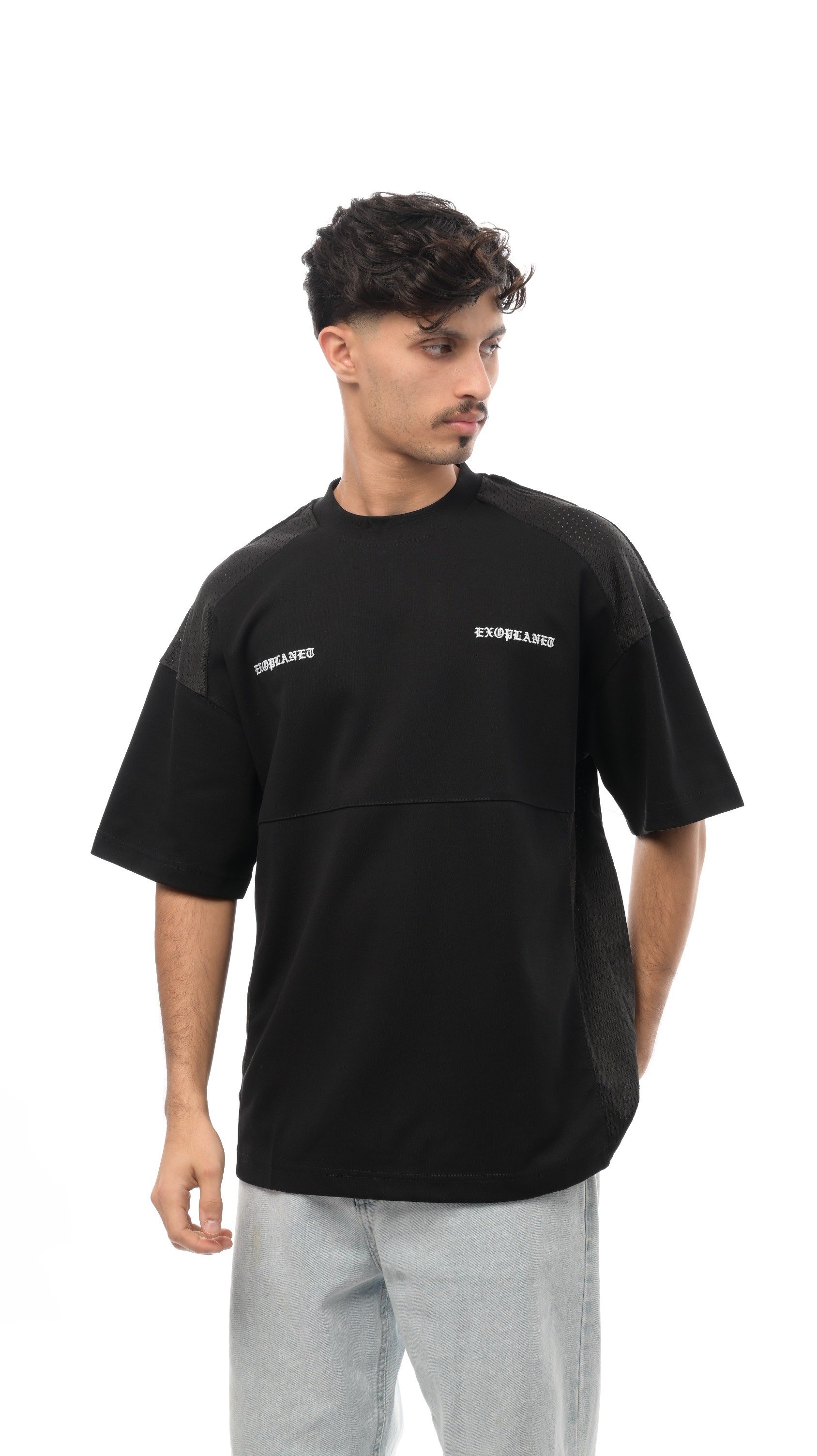 تيشيرت سبيس جرافيتي من إكسوبلانت