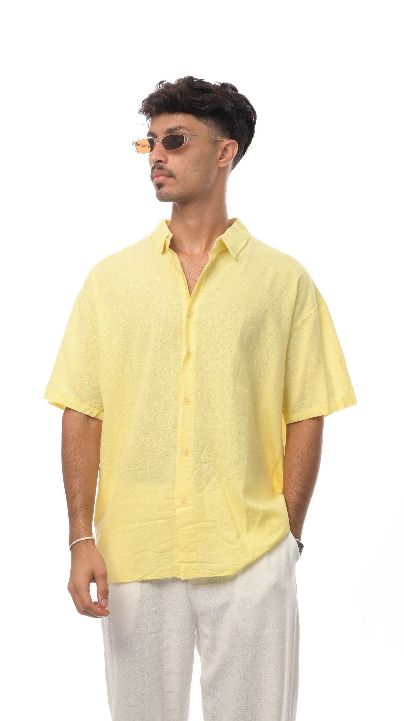 قميص أزورا من إكسوبلانت لمسة منعشة من الكتان العصري