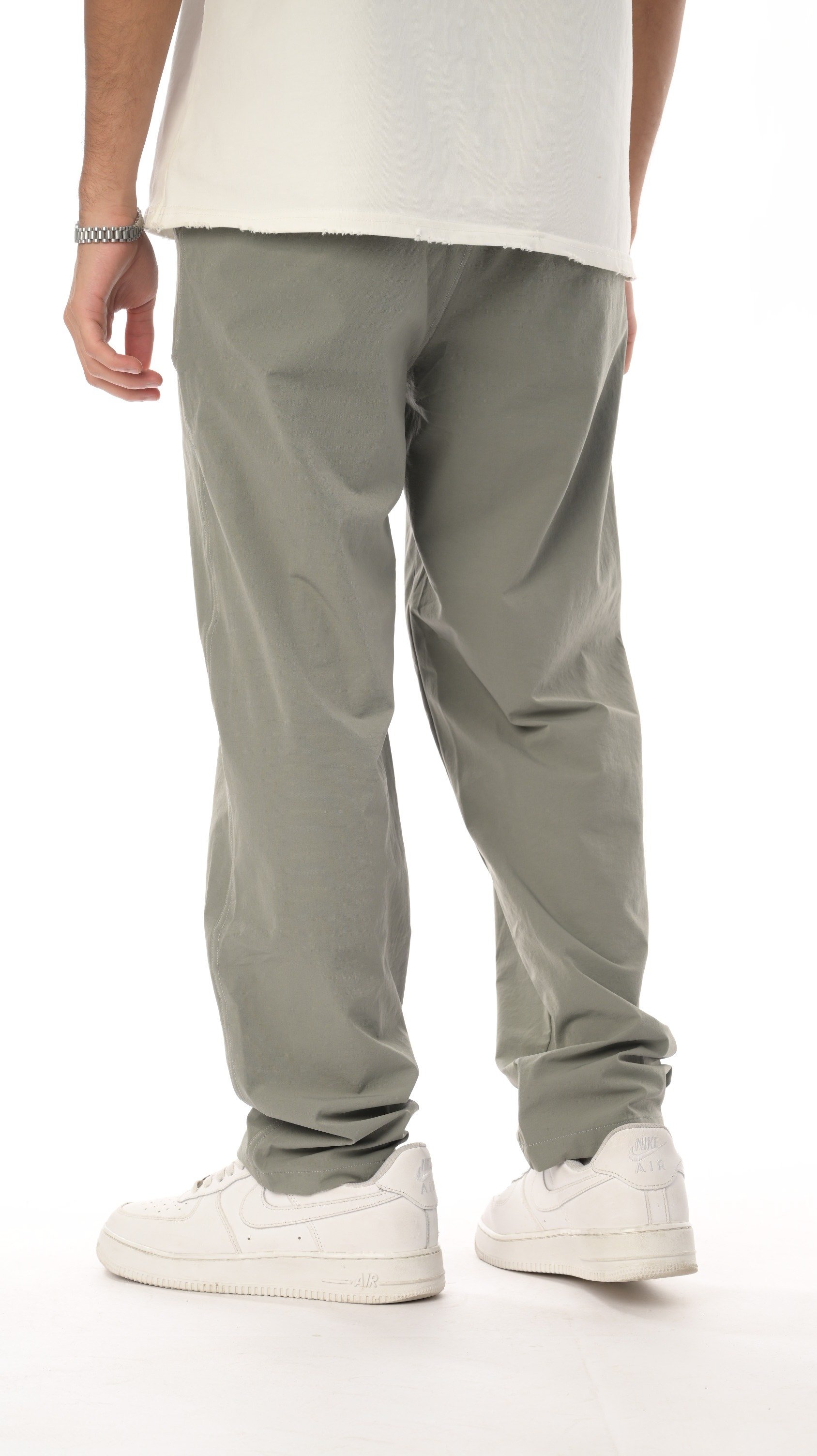 بنطلون ستراتو من إكسوبلانت مظهر عصري وراحة بلا مجهود