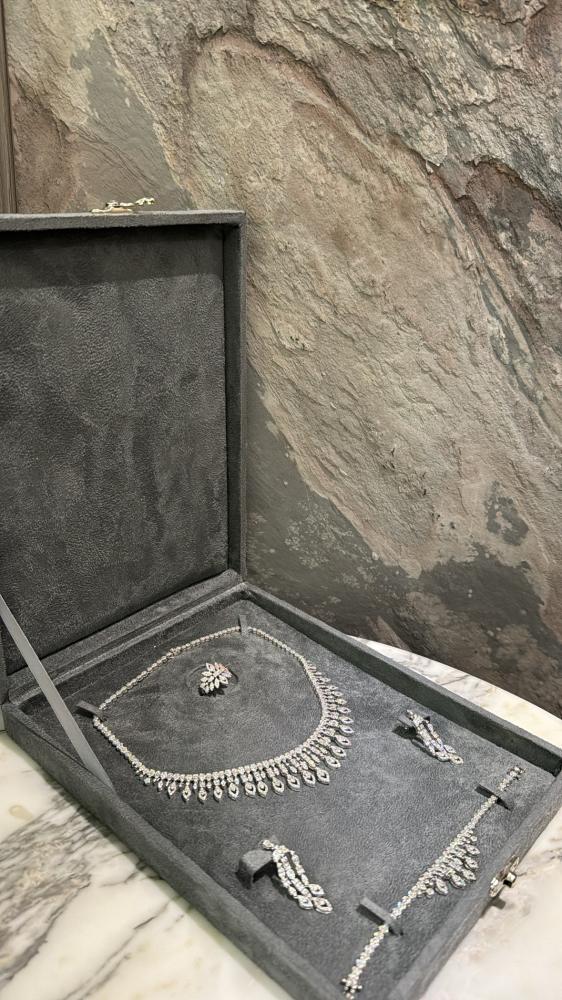 طقم تصميم الماس