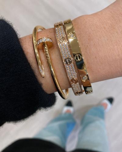 ٣ أساور Cartier