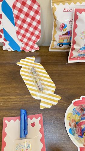 كرت الفلوس مع قطعة بلاستيكيه بدون تعبئة