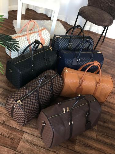 شنطة سفر لويس فيتون