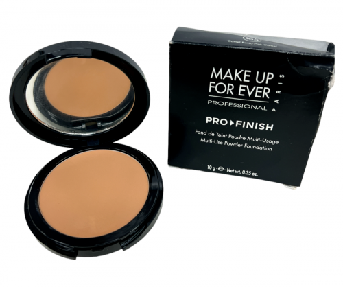 Make up for Ever Pro Finish Multi Use Powder Found...