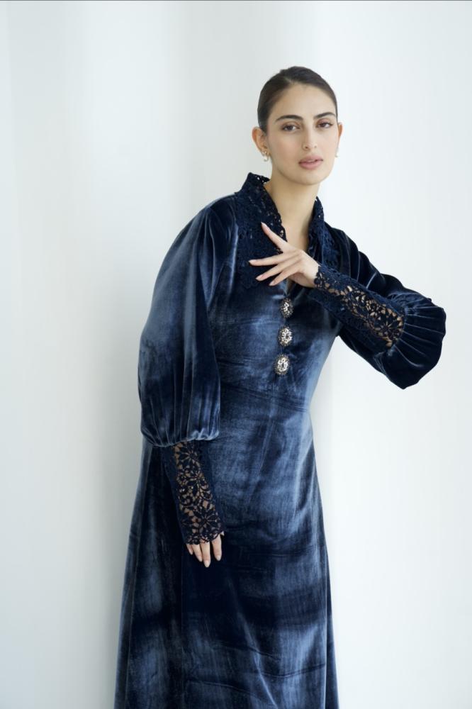 #127 | فستان مخمل