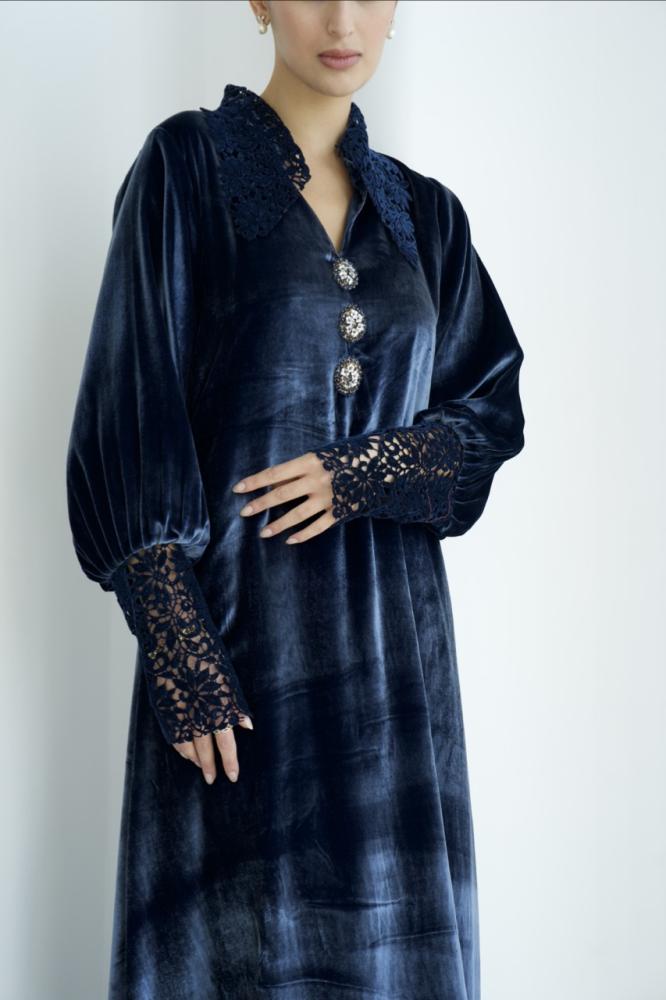 #127 | فستان مخمل