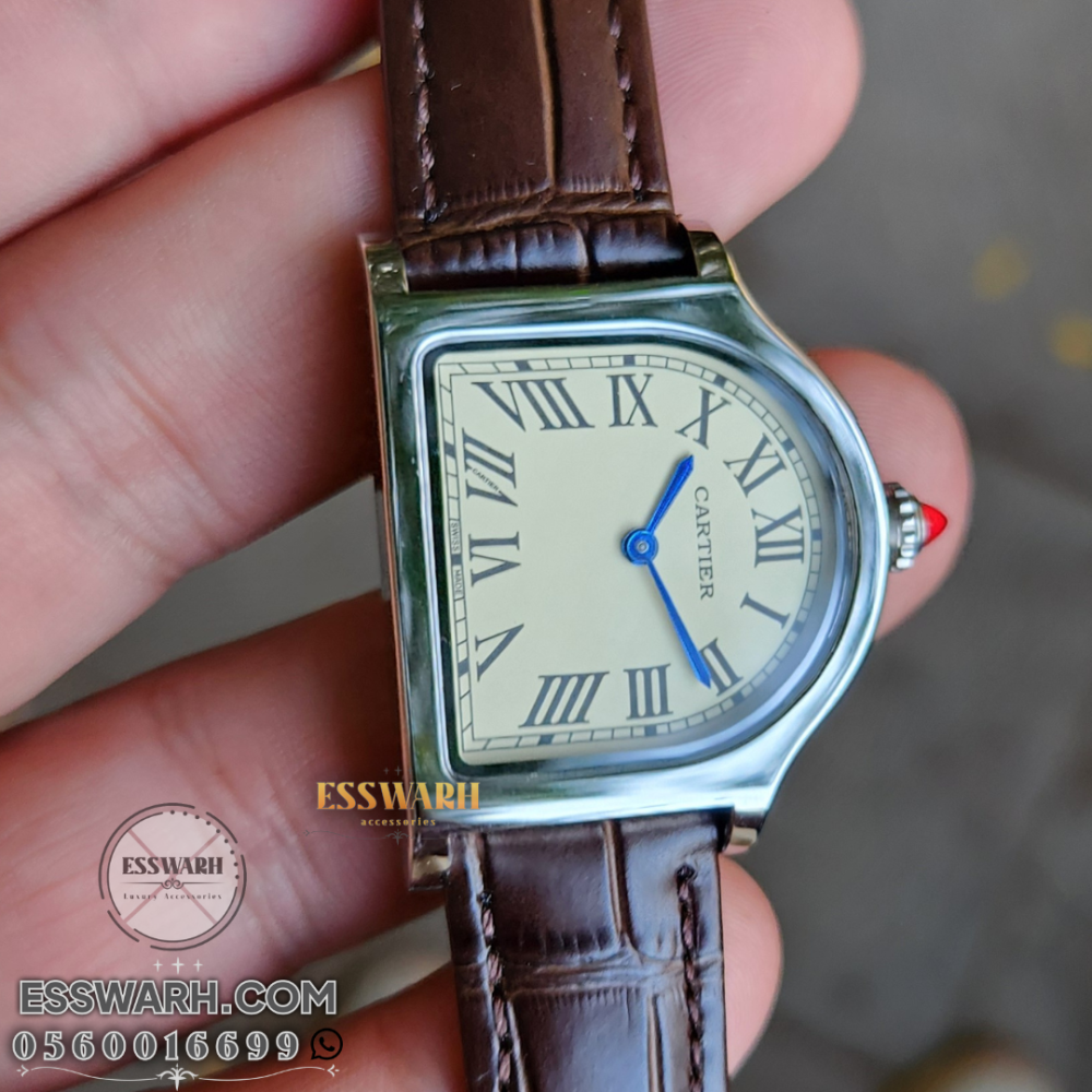 Cartier Cloche de Cartier watch - size 34.5
