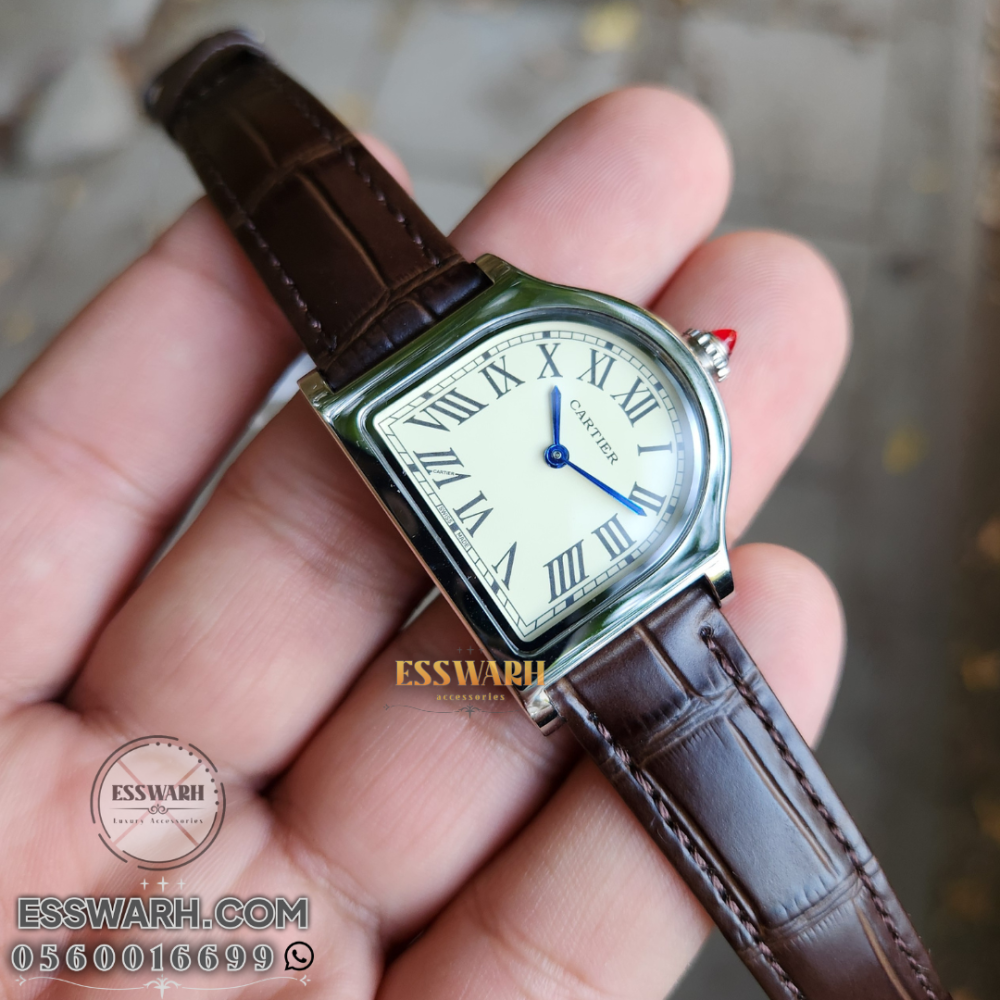 Cartier Cloche de Cartier watch - size 34.5