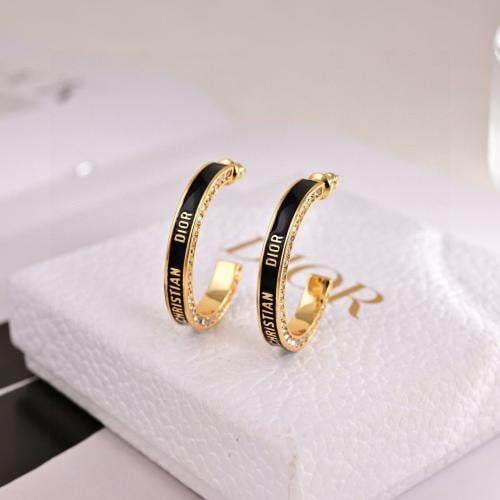 حلق DIOR