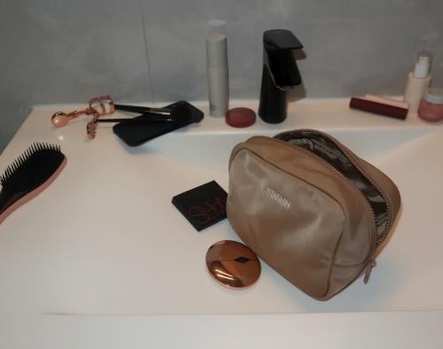 حقيبة مستحضرات | Cosmetic Bag