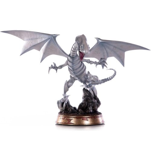 مجسم يو جي يو التنين الابيض ازرق العينين ستاندارد أديشن - فيرست اوف فيجرز