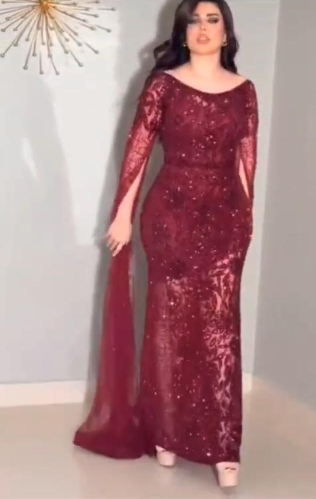فستان سهرة