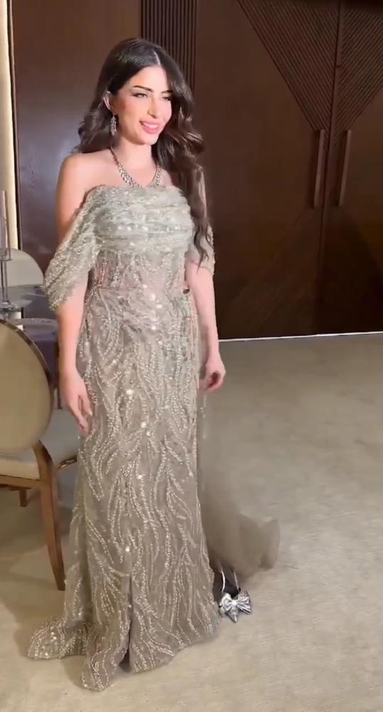 فستان سهرة