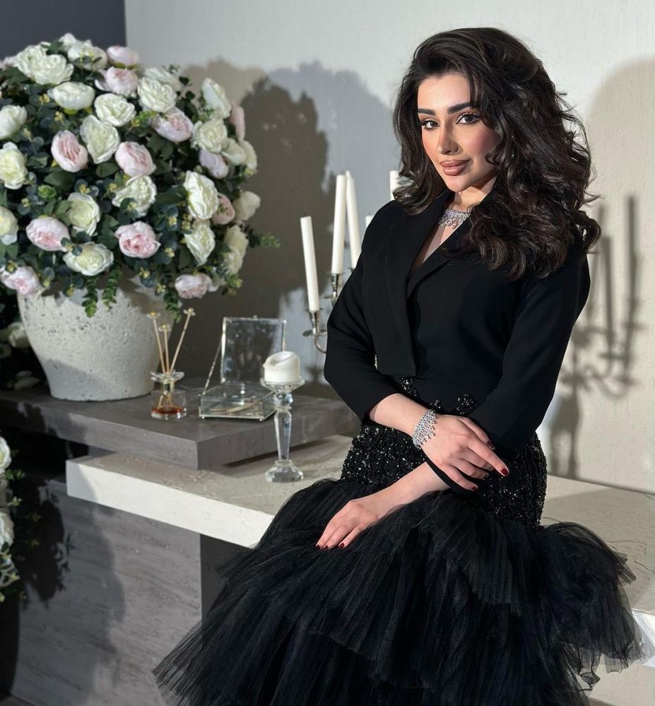 فستان سهرة