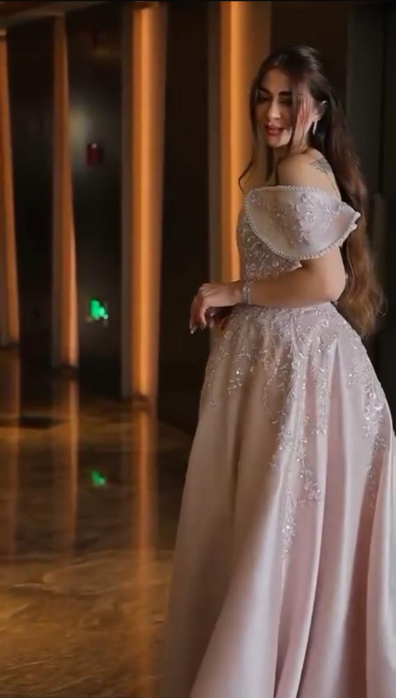 فستان سهرة
