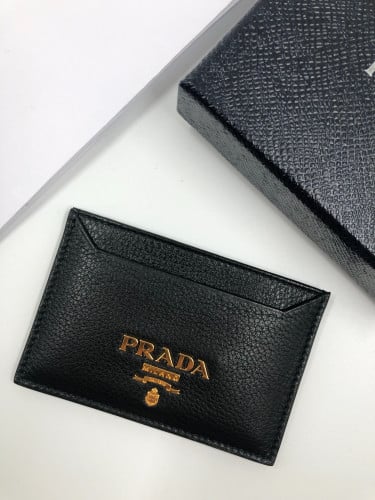 حامل بطاقات prada
