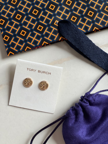 حلق tory burch