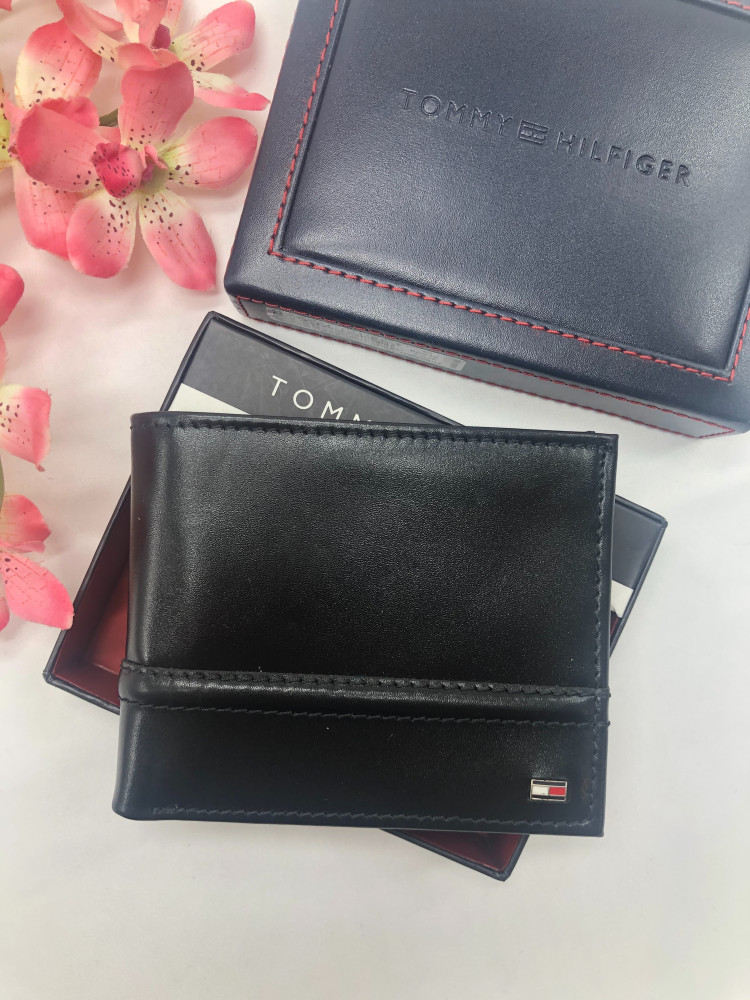 محفظة رجالي tommy