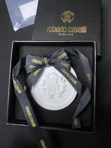 تعليقة cavalli