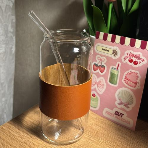 كوب زجاجي - glass cup with straw