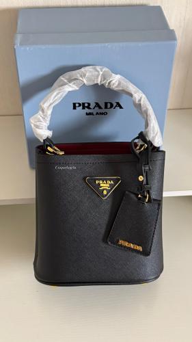 شنطة PRADA أسود