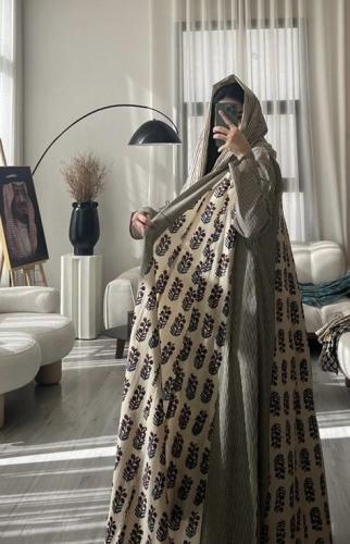 عباية قطن ناعم عملية ومريحة دبل كلوش