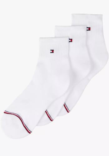 ٣ جوارب نسائيه من تومي هيلفقر