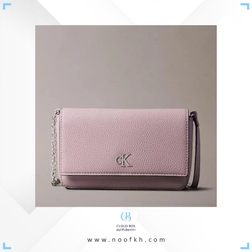 كروس من كالفين كلاين