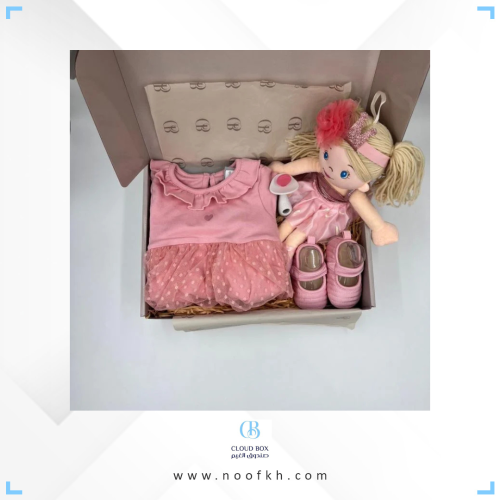 طقم بينك مع دميه