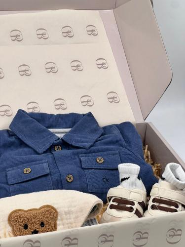 طقم افرول من كالفين كلاين