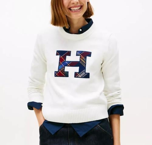 تومي هيلفقر سويتر