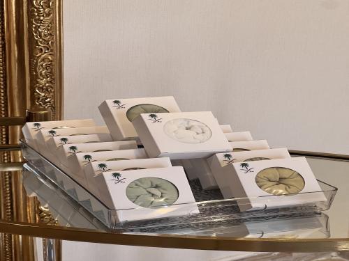 توزيعات دونات لليوم الوطني