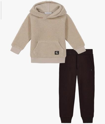 ترنق كالفين كلاين