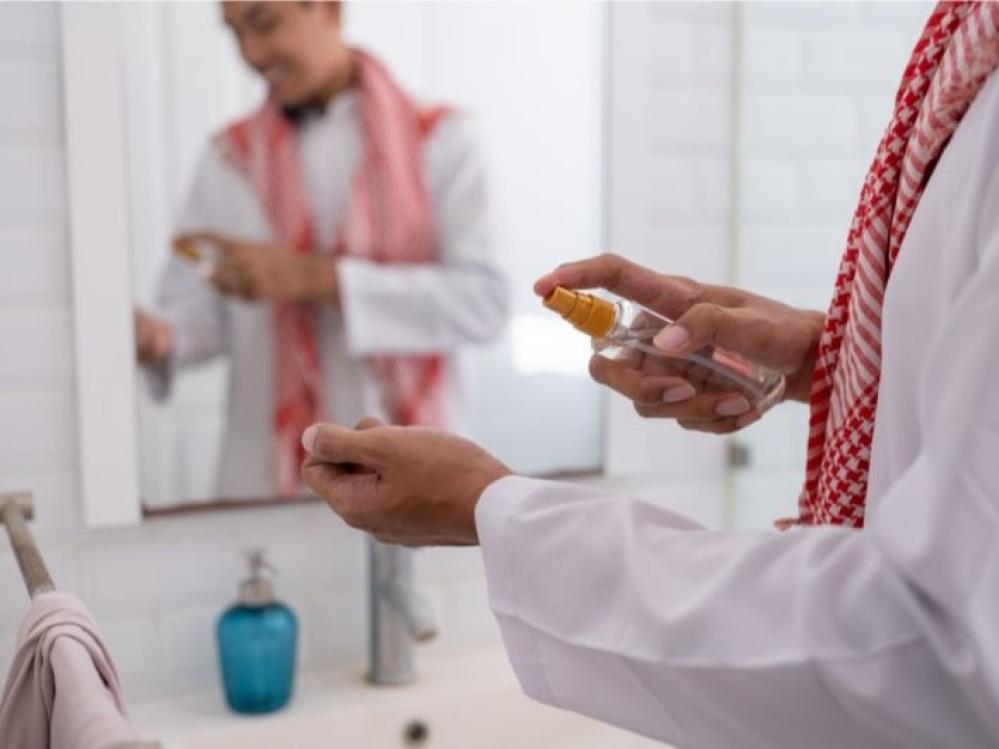 Does perfume invalidate ablution? Here's the answer from a legal and scientific perspective.