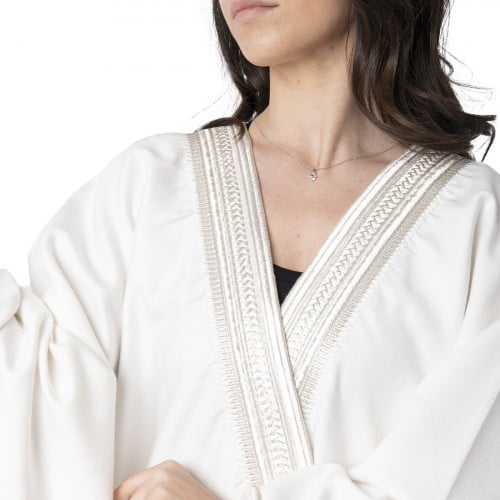 White royal bisht abaya