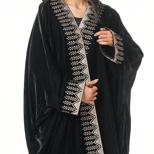 عباية حجازي مخمل لون اسود - روز