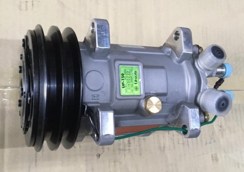 COMPRESSOR UNICLA UP-150 8 PK 24V UO3 V-O-R EAR MOUNT No 13114J