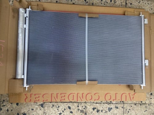 CONDENSER TOYOTA PREVIA 05-08 ESTIMA RAV4  05-12 NO 12193C   بريفيا