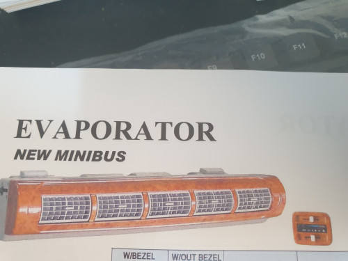 EVAPORATOR UNIT BEU-228L 12V 5 HOLE F-WOOD No 10341T   شنطة تبريد باص