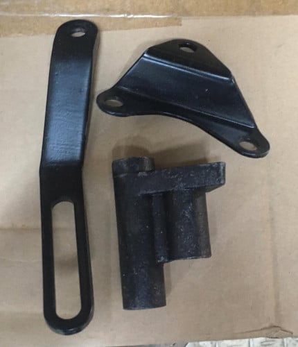 قاعدة كمبروسر فولفو اف 10 واف 12   BRACKET KIT VOLVO TRUCK F10 F12 AB-8906 #11587C