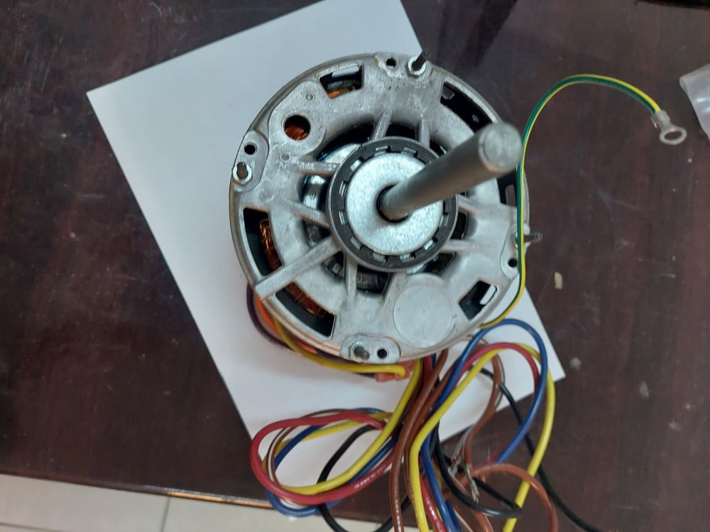 #02604A ماطور مكيف 1/4 حصات230  فولت / AC MOTOR 1/4HP SINGLE SHAFT 3 SPD REVERSIBLE