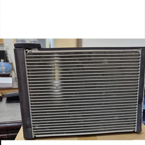 EVAPORATOR COIL TOYOTA YARIS 13-19 No 13014DT  ثلاجة سياره تويوتا يارس