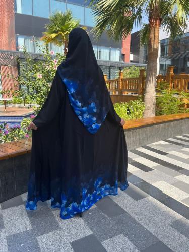 عبايه من قماش الشيفون بتدرجات الالوان القصه كلوش م...